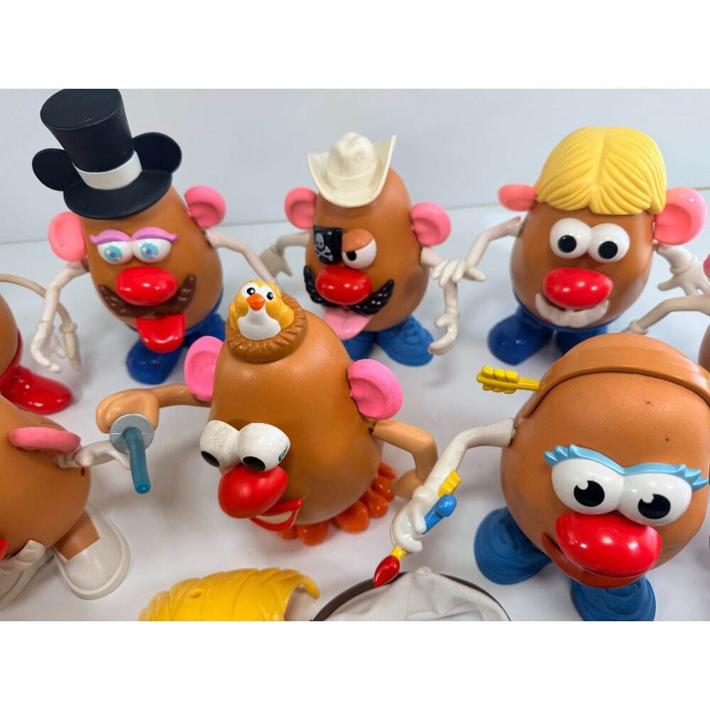 Vintage LARGE Mr. Potato Head Toy Lot Hats Glasses Shoes Arms & Faces 12 Bodies - Picture 3 of 11